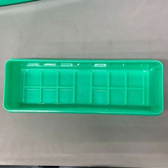TUPPERWARE Bread Celery Vegetable Keeper Container Jadeite Green 782 892 Vintage - Picture 5 of 13